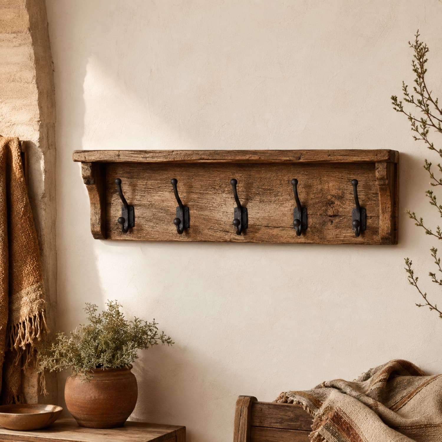 Hat & Coat Wall Rack